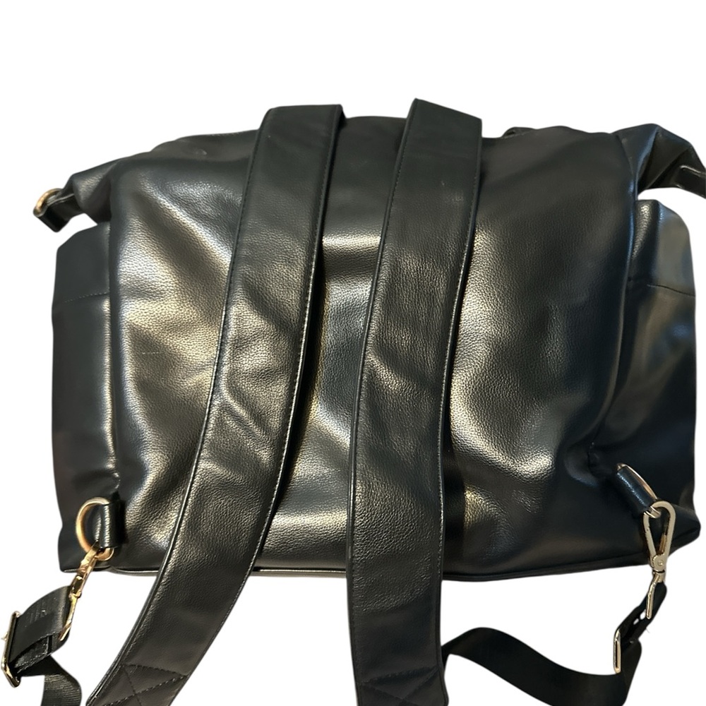 Miss fong soft Black Leather Baby Bag so many pockets insulated good accents new - Picture 2 of 16